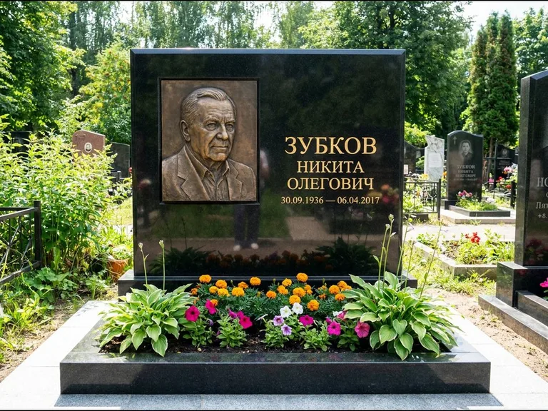 Памятник с барельефом — выполненная работа 19 в Тюмени