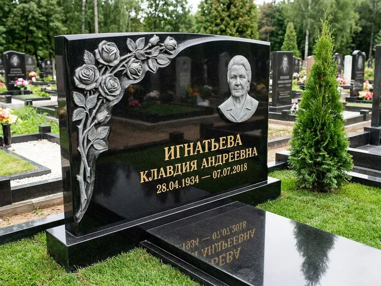 Памятник с барельефом — выполненная работа 45 в Тюмени