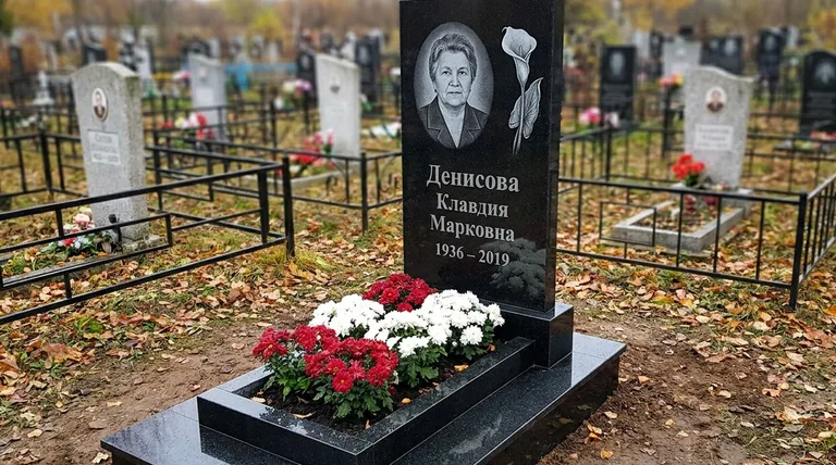 Памятник с гравировкой калл — выполненная работа «Денисова» в Тюмени