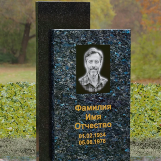 Вертикальный гранитный памятник с православным крестом, гранит Блю Перл, в Якутске