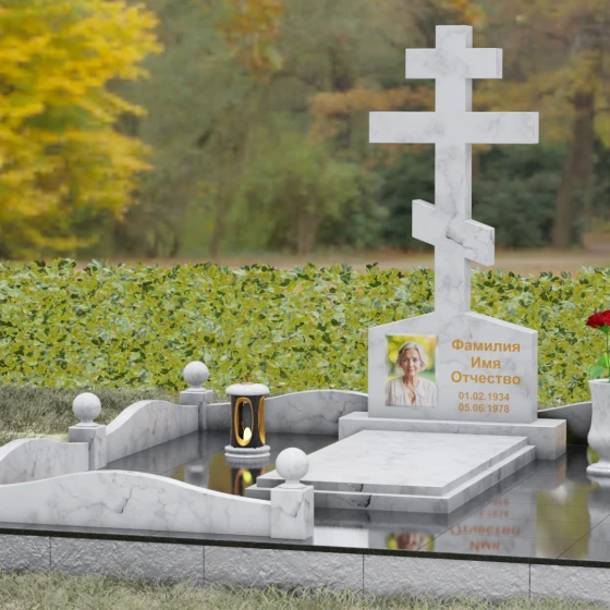 Мемориальный комплекс с восьмиконечным крестом, мрамор Тассос, вид 4, в Якутске