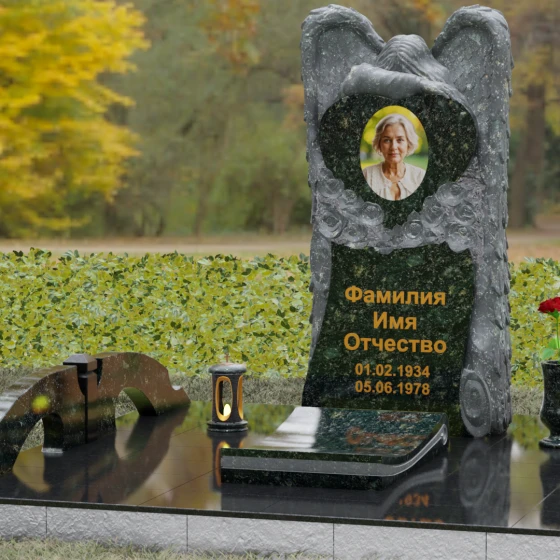 Вертикальный гранитный памятник в Томске, гранит Балтик грин, вид 4