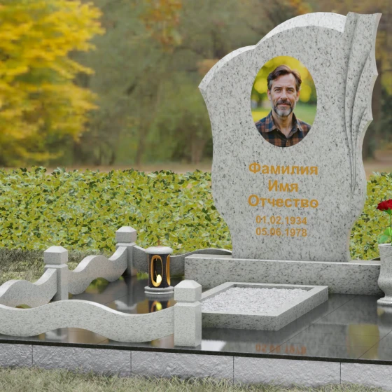 Гранитный вертикальный памятник светский в Барнауле, гранит Мансуровский, вид 4