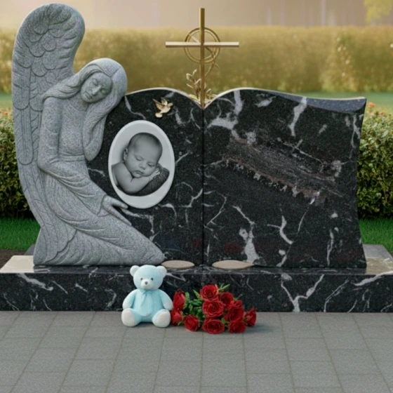 Гранитный горизонтальный православный памятник в Альметьевске, гранит амфиболит