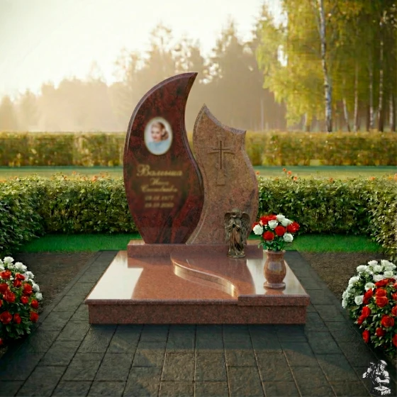 Комбинированный памятник с крестом и ангелом, гранит Лезниковский, в Якутске