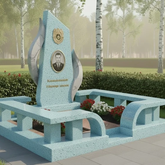 Комбинированный вертикальный памятник в Липецке, гранит Блю Перл