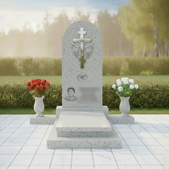 Гранитный мемориальный комплекс на двоих в Перми, гранит Мансуровский