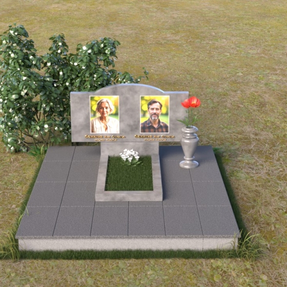 Горизонтальный памятник из гранита мансуровский в Ижевске, мрамор Тассос, вид 3