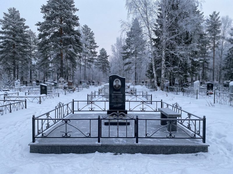 Благоустройство могилы в Тюмени — пример 3